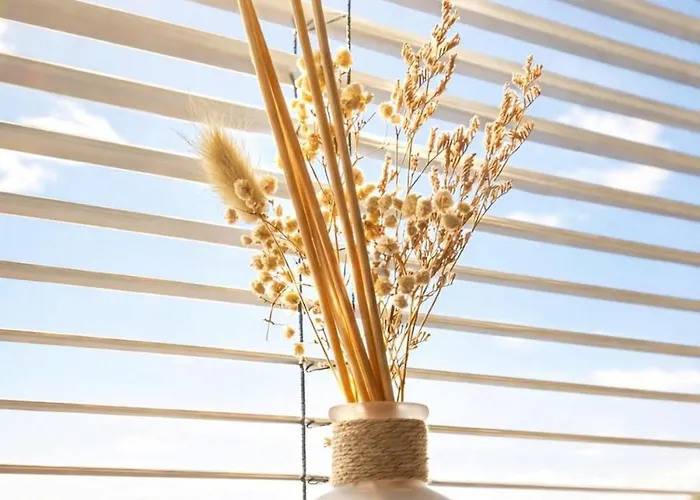 3-bed House - Sleeps 5 - Free Driveway Parking - Friendly - Close To Centre * Leeds (West Yorkshire)